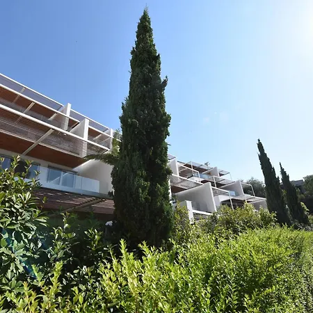 Liv Luxury Marina Bay アパート Vlorë